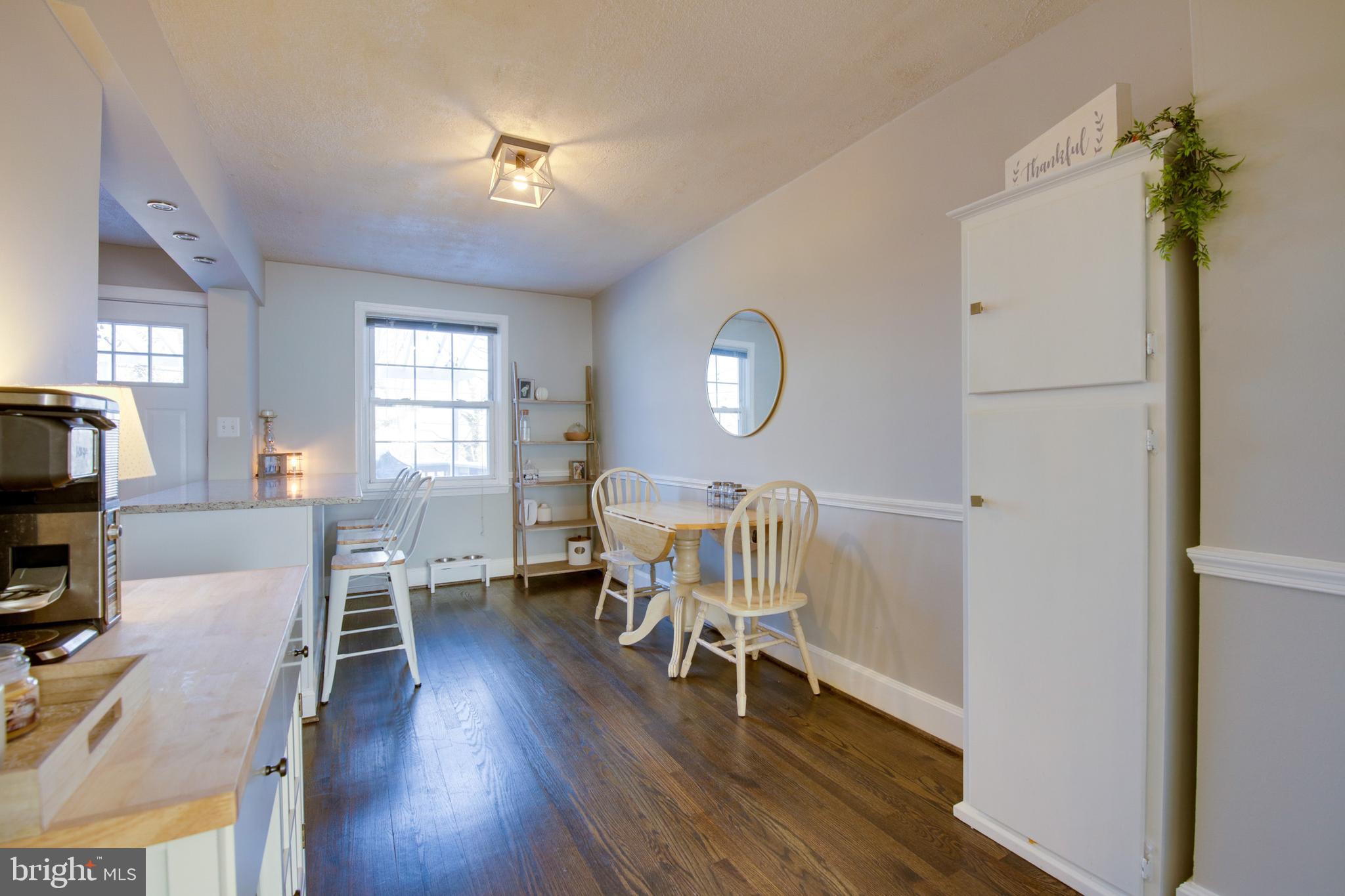 1054 Elm Road Baltimore, MD 21227 - Photo 11 of 35