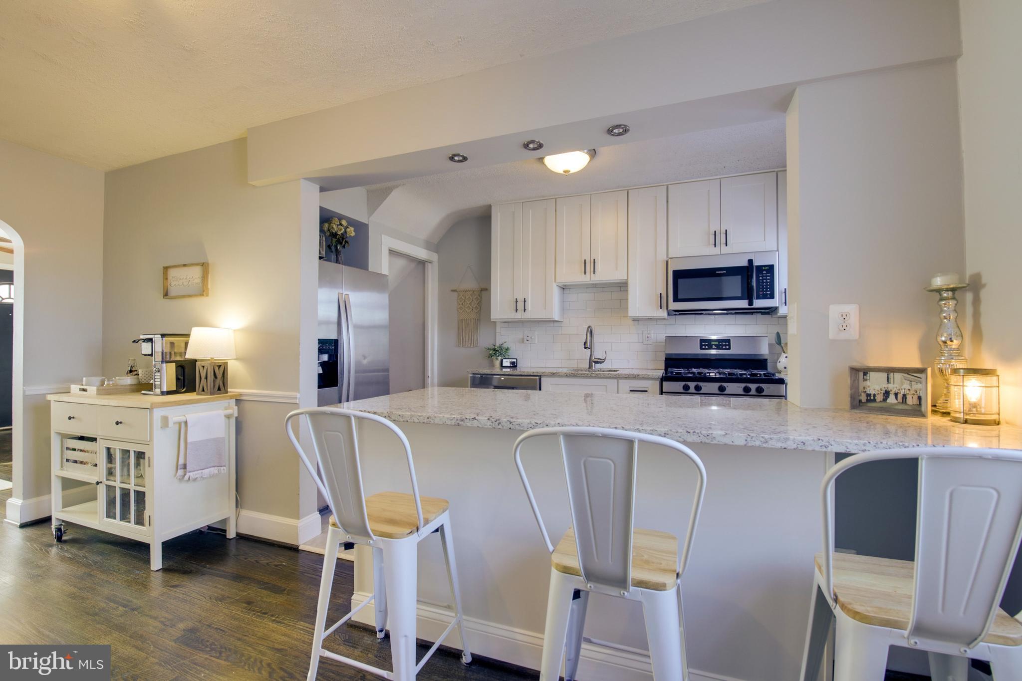 1054 Elm Road Baltimore, MD 21227 - Photo 14 of 35