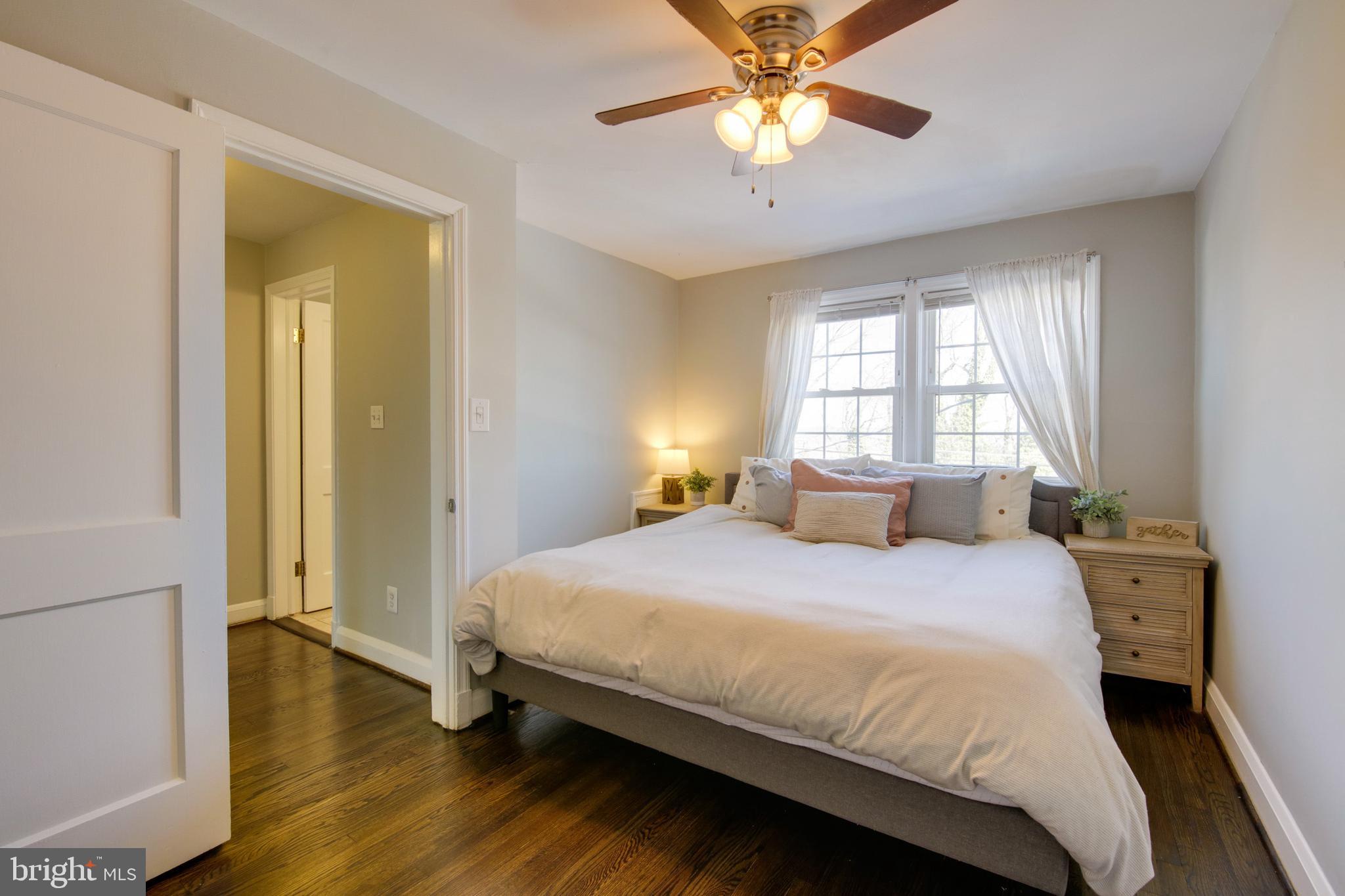 1054 Elm Road Baltimore, MD 21227 - Photo 19 of 35