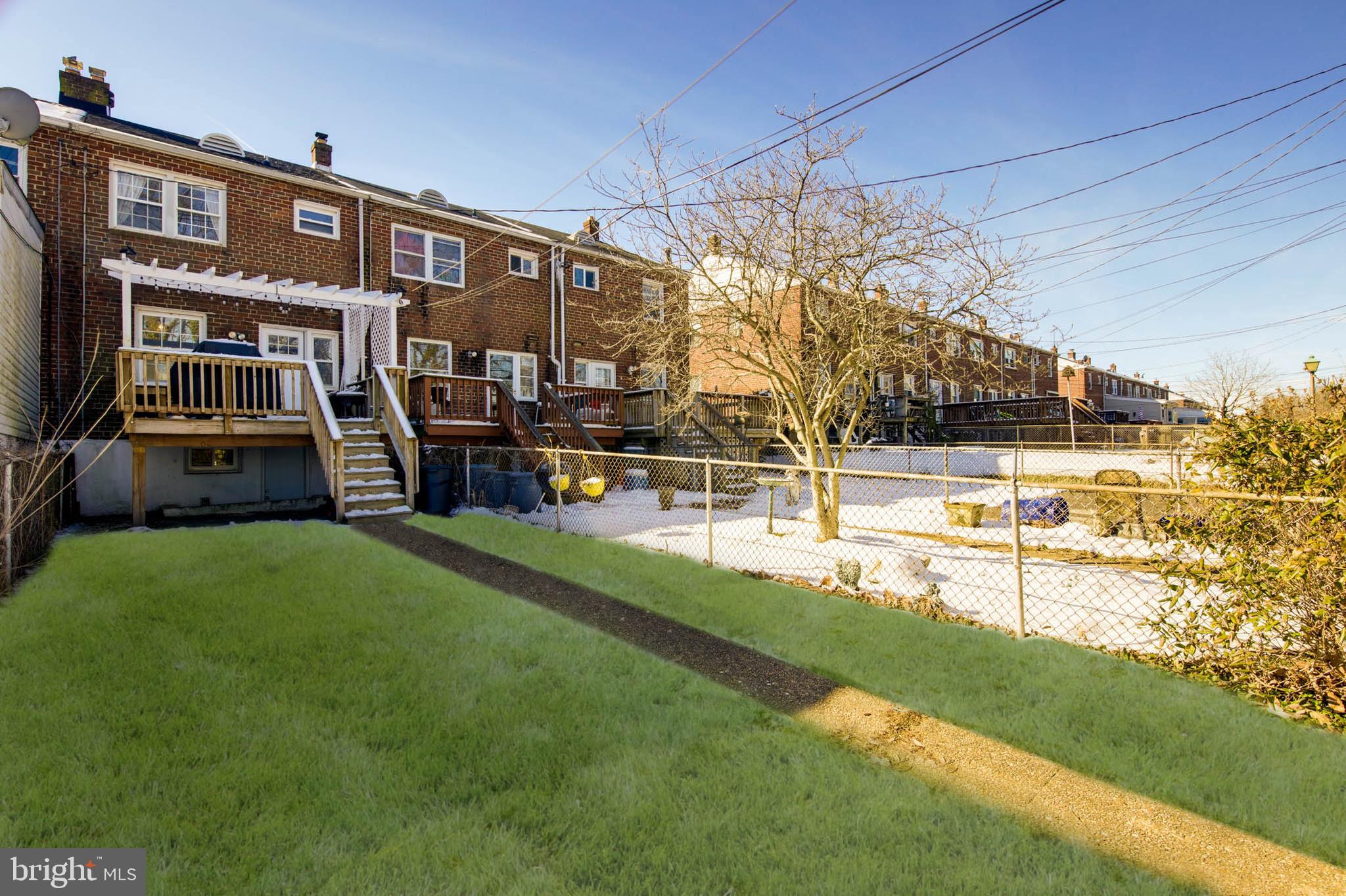 1054 Elm Road Baltimore, MD 21227 - Photo 29 of 35
