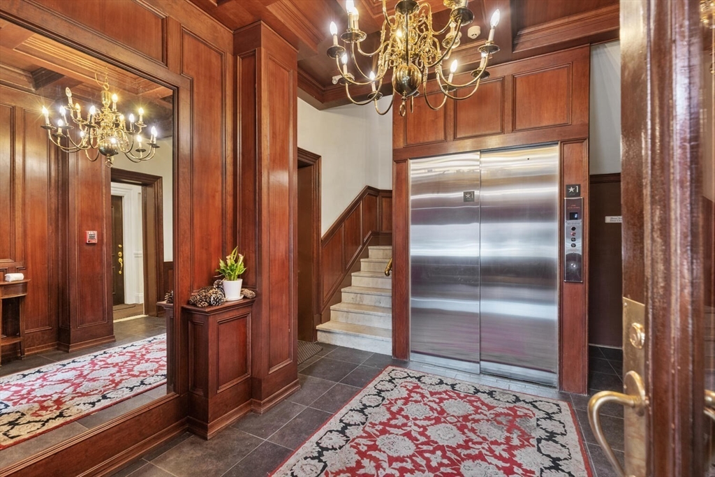 382 Commonwealth Avenue, Unit 24 Boston, MA 02215 - Photo 27 of 32