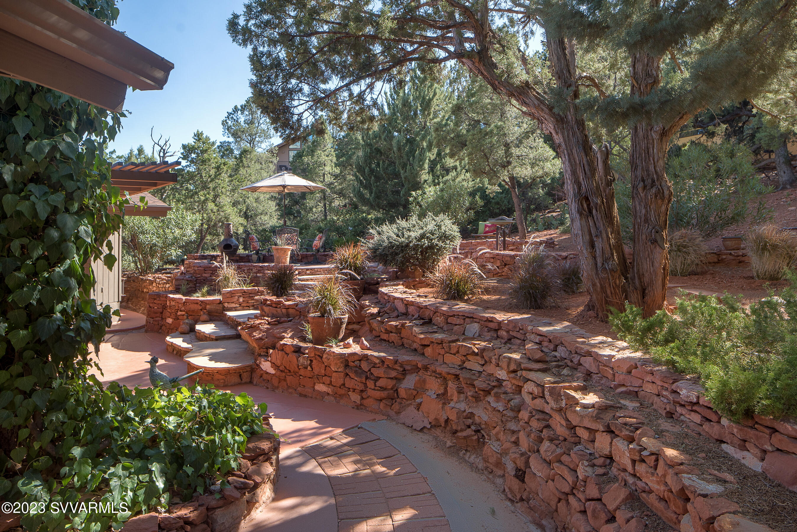215 East Ridge Road Sedona, AZ 86336 - Photo 42 of 46 View 2 of backyard area