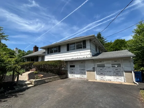 $549,900 | 71 Walnut Avenue, Somerset, NJ 08873