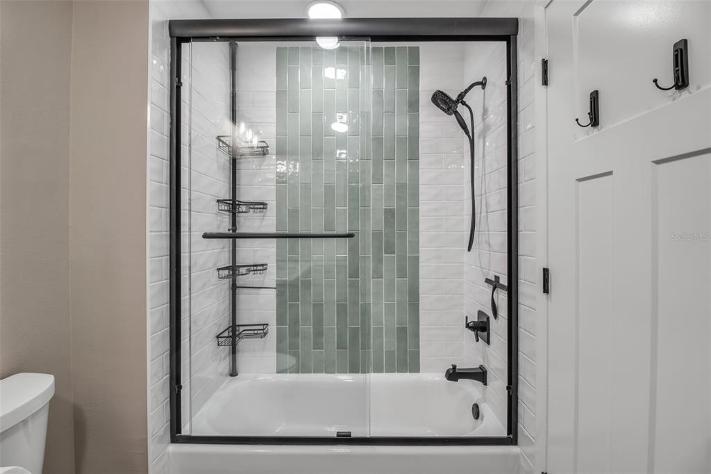 1471 Southland Road Venice, FL 34293 - Photo 22 of 90