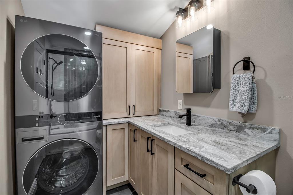 1471 Southland Road Venice, FL 34293 - Photo 23 of 90