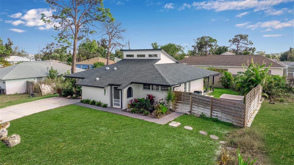 1471 Southland Road Venice, FL 34293 - Photo 52 of 90