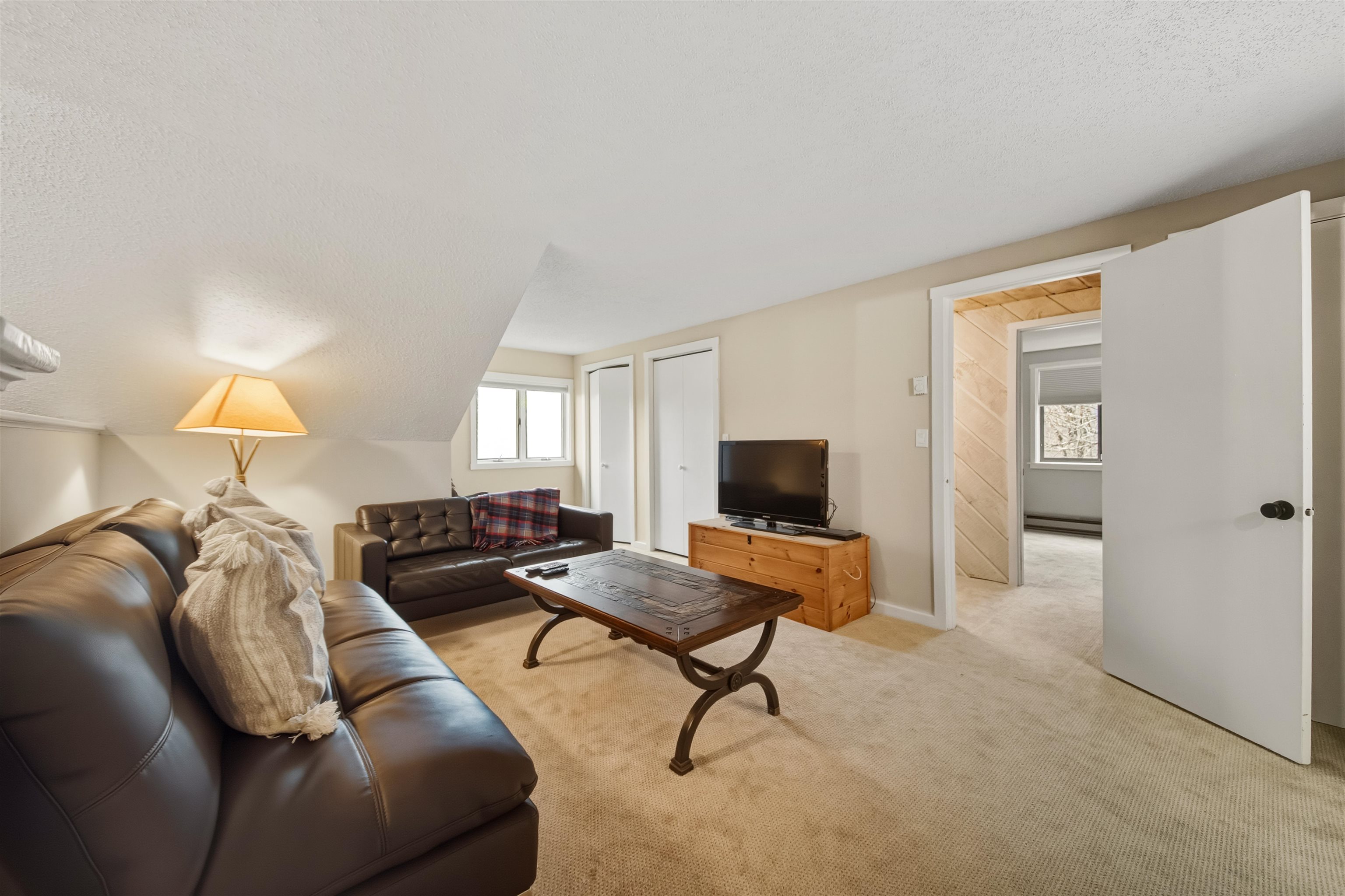 798 Vermont Rte 100 Wilmington, VT 05363 - Photo 22 of 41