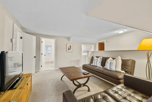 $799,000 | 798 Vermont Rte 100, Wilmington, VT 05363