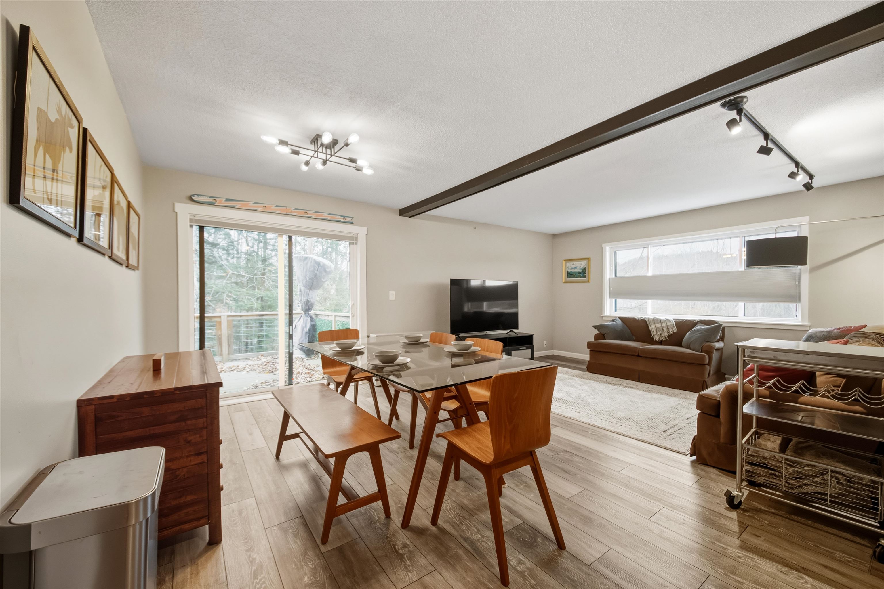 798 Vermont Rte 100 Wilmington, VT 05363 - Photo 5 of 41