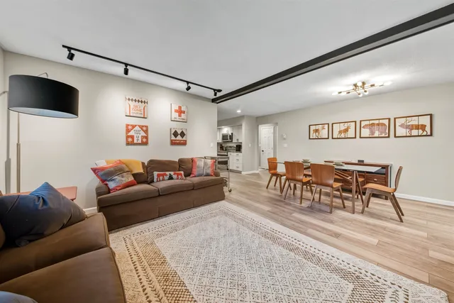 $799,000 | 798 Vermont Rte 100, Wilmington, VT 05363