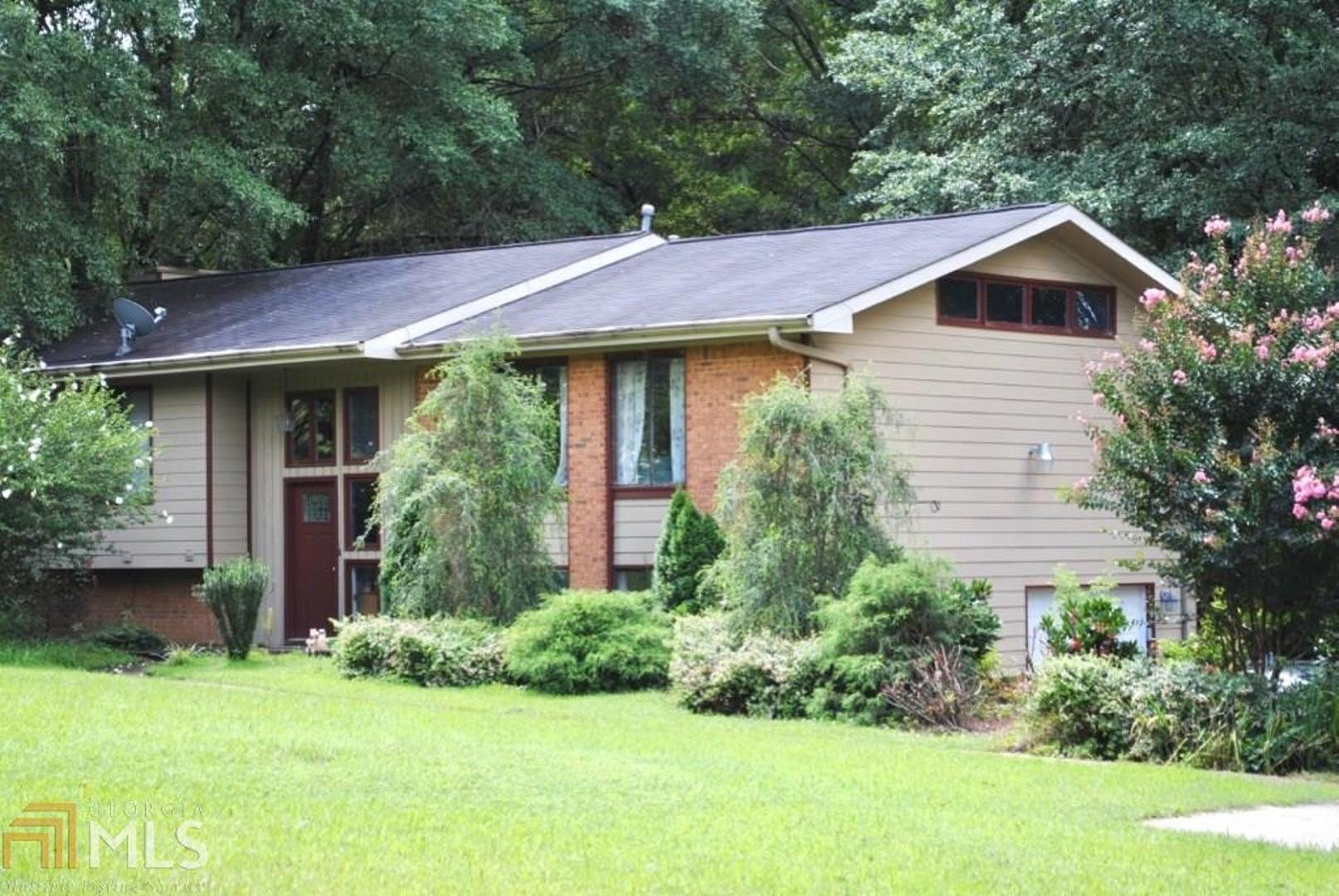 388 Palmetto Road Tyrone, GA 30290 - Photo 1 of 1