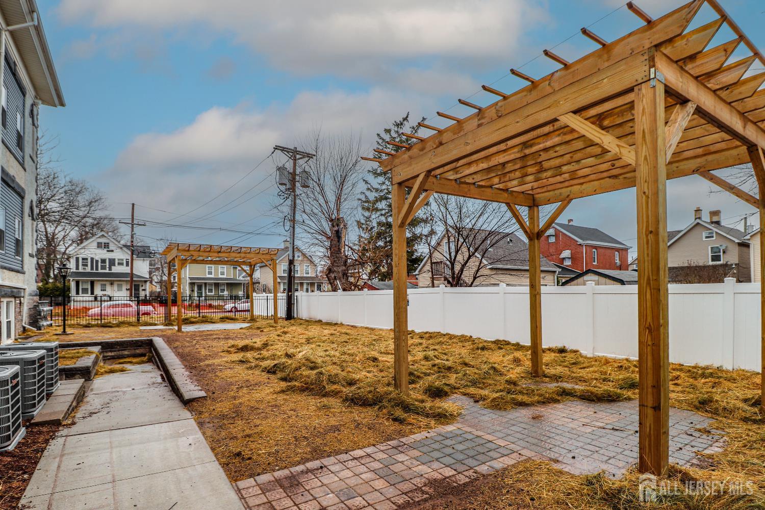 33 2nd Street Raritan, NJ 08869 - Photo 7 of 7