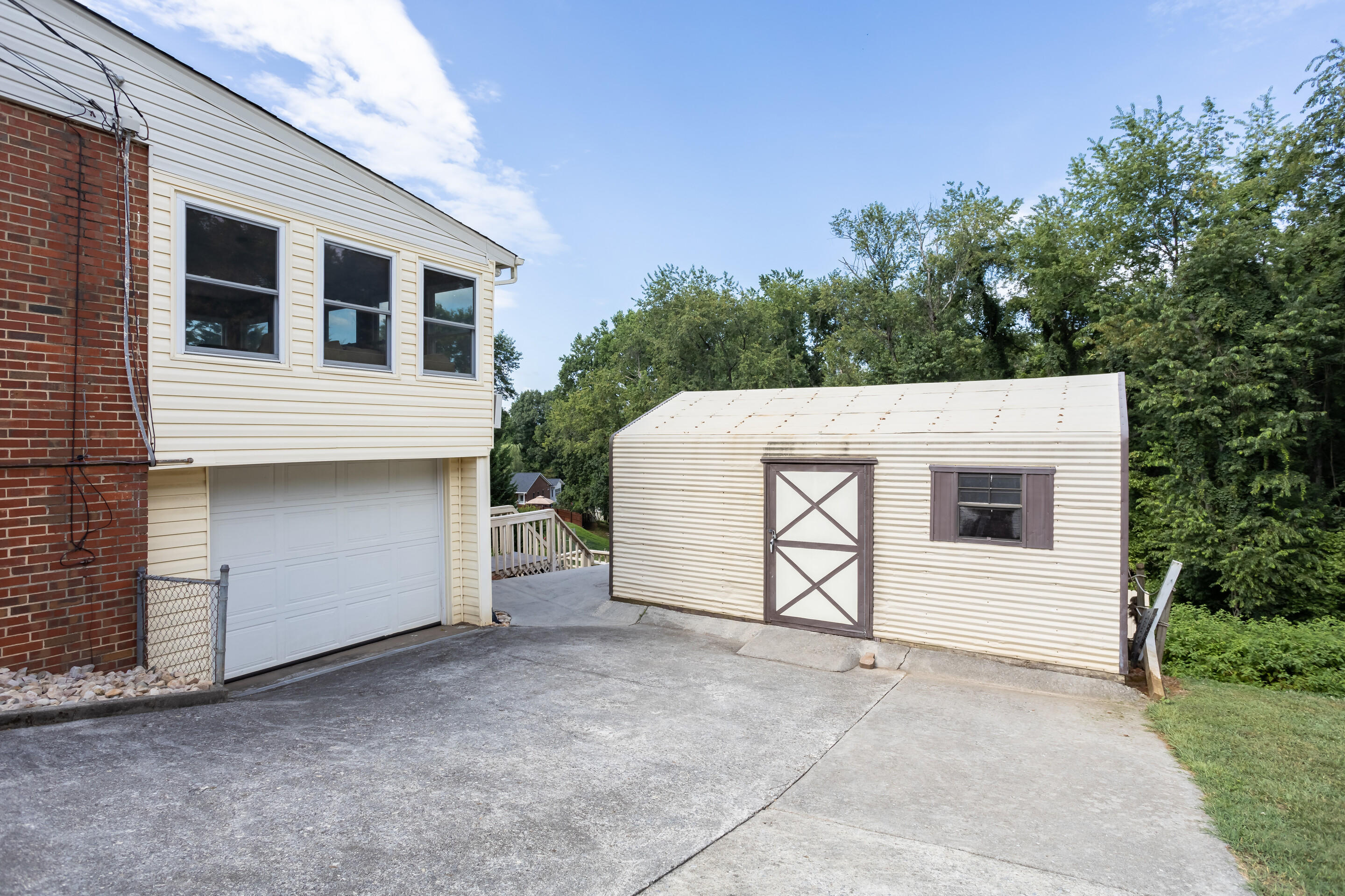 727 Mason Road Vinton, VA 24179 - Photo 4 of 44 Storage shed