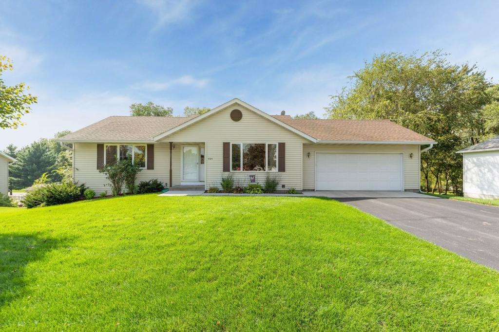 595 Flora Square Prescott, WI 54021 - Photo 1 of 34 Gallery Image 1
