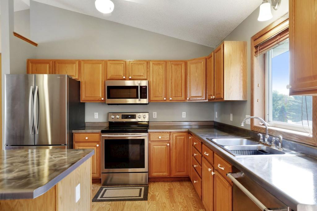 595 Flora Square Prescott, WI 54021 - Photo 22 of 34 Gallery Image 22