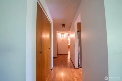 $370,000 | 17417 Ashworth Avenue North, Unit 303, Shoreline, WA 98133