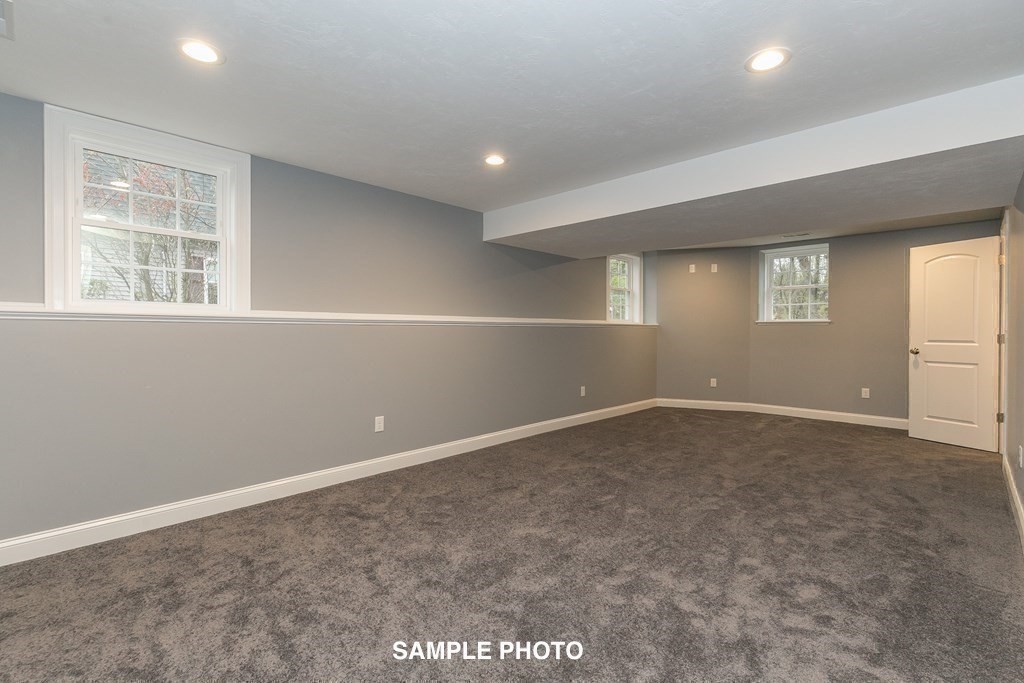 687 Boston Road Billerica, MA 01821 - Photo 20 of 20 an empty room with windows
