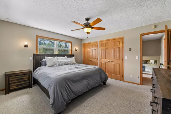 $499,900 | 15710 Highway 5, Norwood Young America, MN 55368