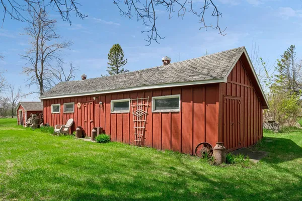 $499,900 | 15710 Highway 5, Norwood Young America, MN 55368