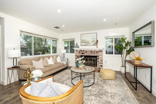 $2,980,000 | 290 Billingsgate Lane, Foster City, CA 94404