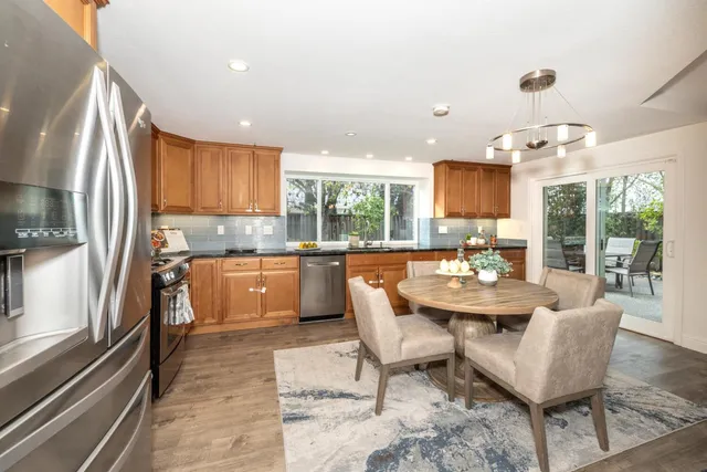 $2,980,000 | 290 Billingsgate Lane, Foster City, CA 94404