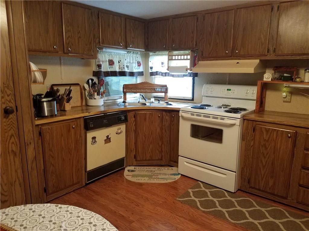 852 Robb Road New Florence, PA 15944 - Photo 14 of 24 Well cared for Kitchen. All appliances included and new flooring