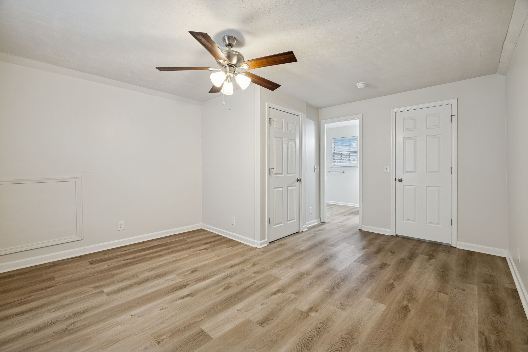 2607 Landrum Court, Unit 15 Springfield, TN 37172 - Photo 27 of 38 wooden floor in an empty room
