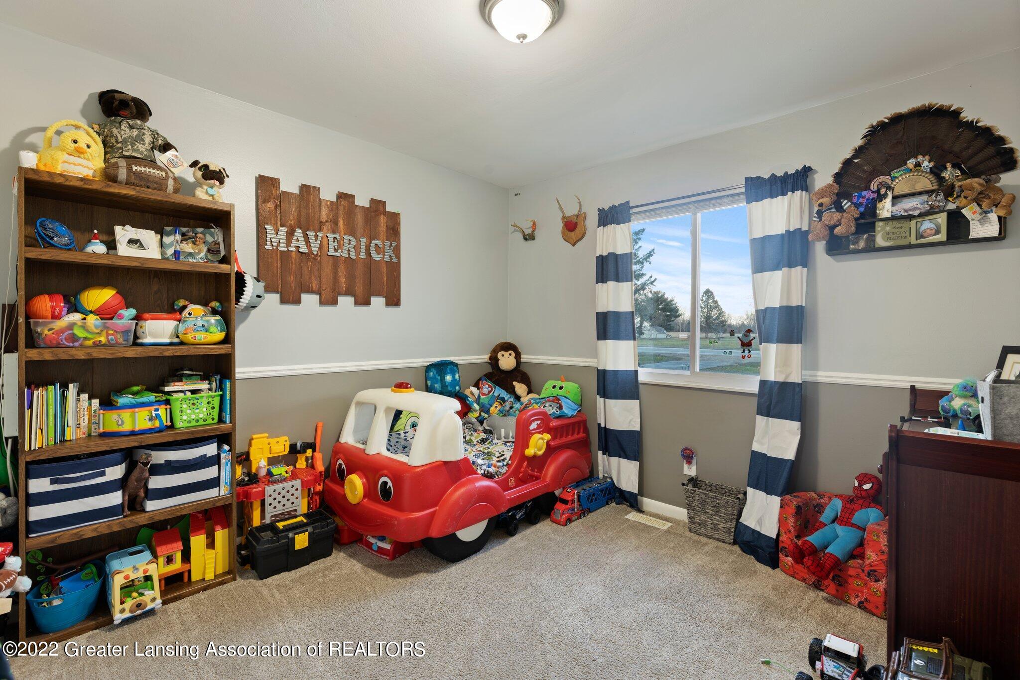 7236 South M 52 Perry, MI 48872 - Photo 12 of 24 web_1P6A0833
