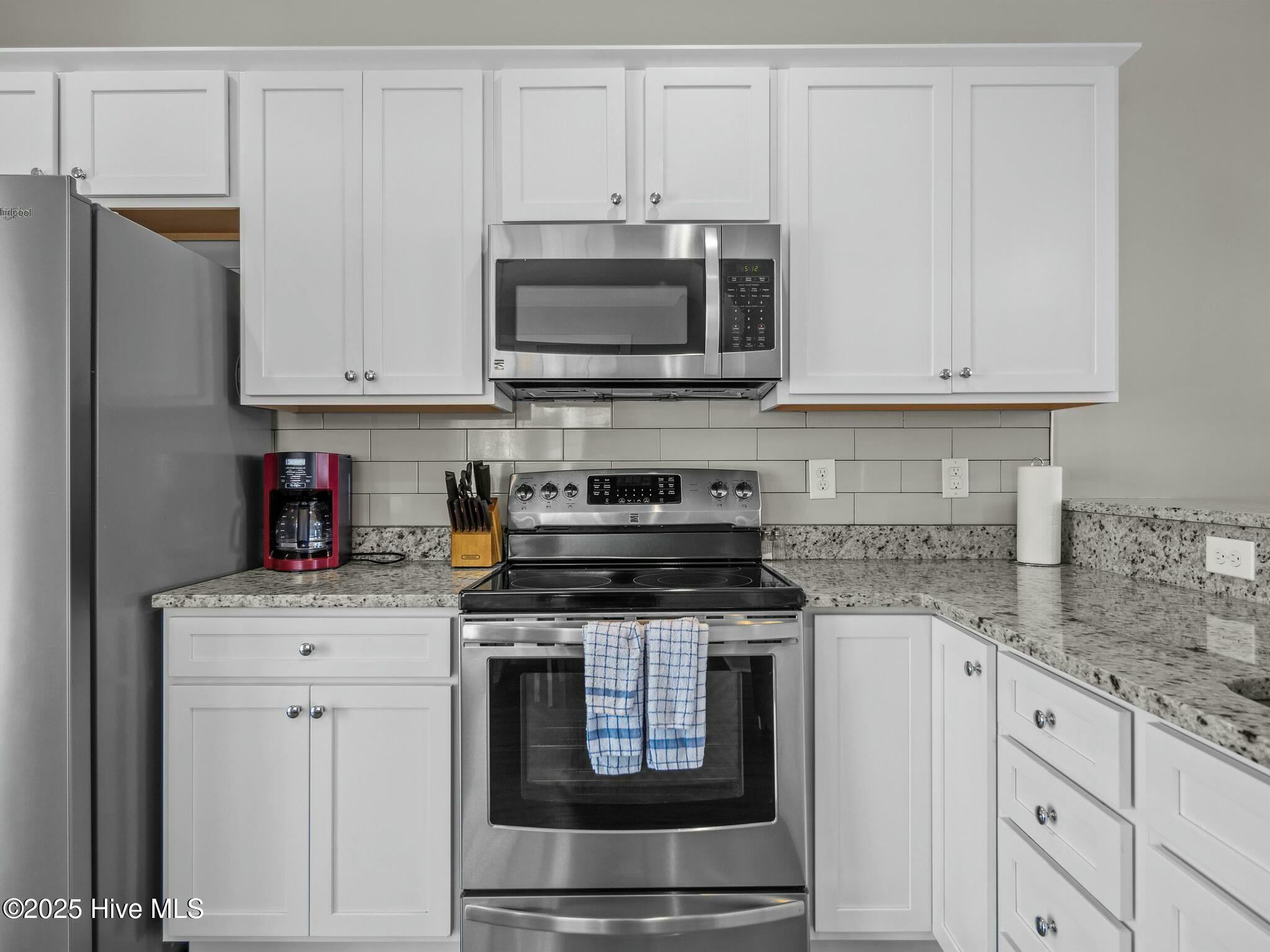 2800 West Fort Macon Road, Unit 56 Atlantic Beach, NC 28512 - Photo 13 of 49 Kitchen 3