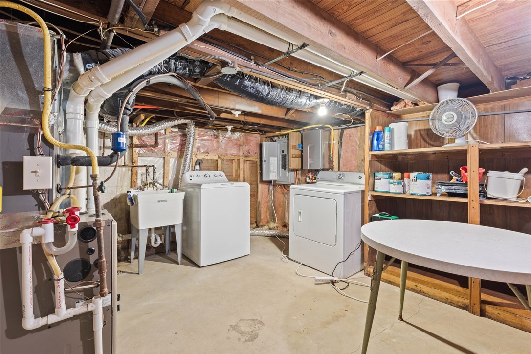 191 Pinehill Drive Irondequoit, NY 14622 - Photo 17 of 21