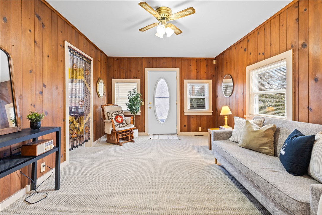 191 Pinehill Drive Irondequoit, NY 14622 - Photo 10 of 21