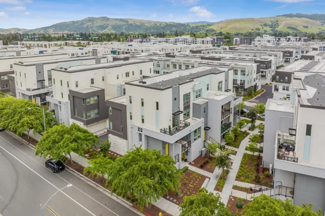 $1,198,000 | 6823 Vector Court, San Jose, CA 95119