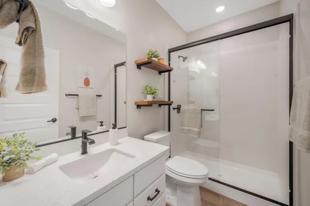 $1,198,000 | 6823 Vector Court, San Jose, CA 95119