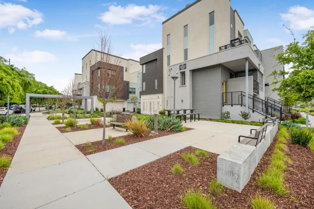 $1,198,000 | 6823 Vector Court, San Jose, CA 95119