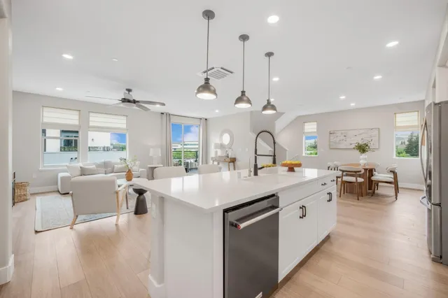 $1,198,000 | 6823 Vector Court, San Jose, CA 95119