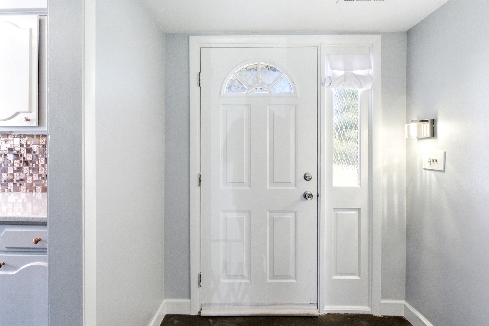 3-n550 Crown Road, Unit 1 Elmhurst, IL 60126 - Photo 3 of 23