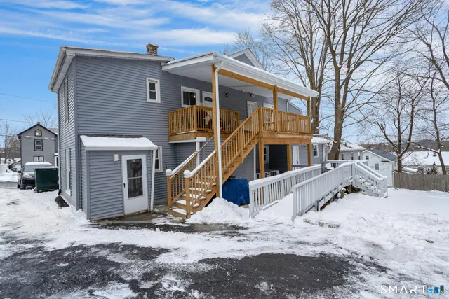 $825,000 | 18 Grandview Avenue, Danbury, CT 06810