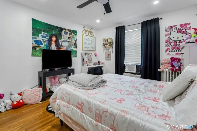 $825,000 | 18 Grandview Avenue, Danbury, CT 06810