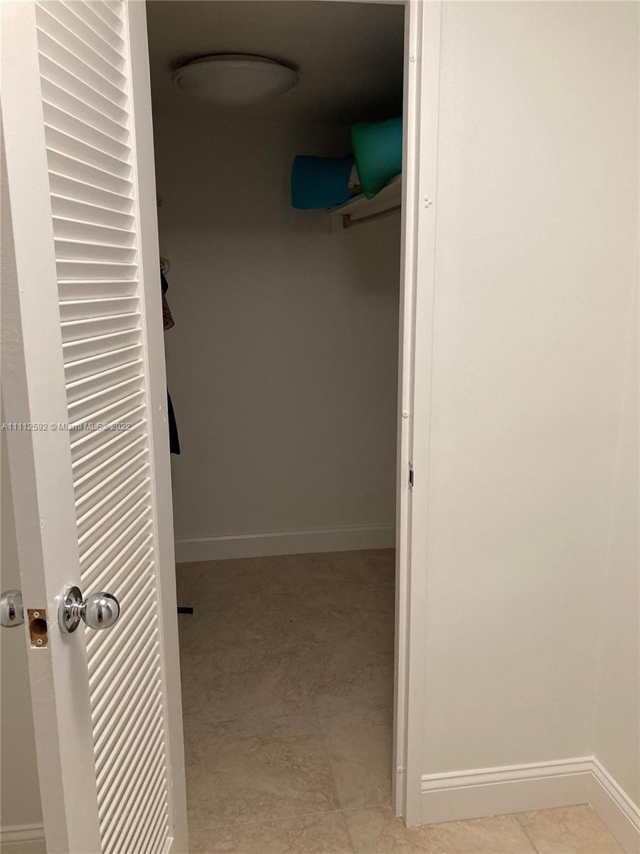 5161 Collins Avenue, Unit 210 Miami Beach, FL 33140 - Photo 16 of 23