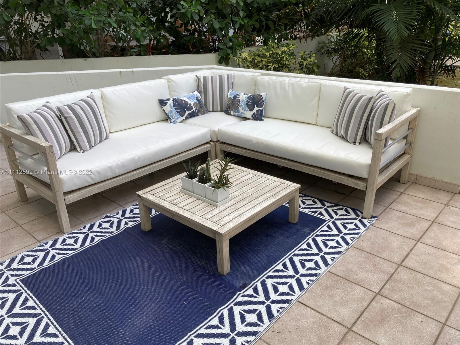 5161 Collins Avenue, Unit 210 Miami Beach, FL 33140 - Photo 17 of 23