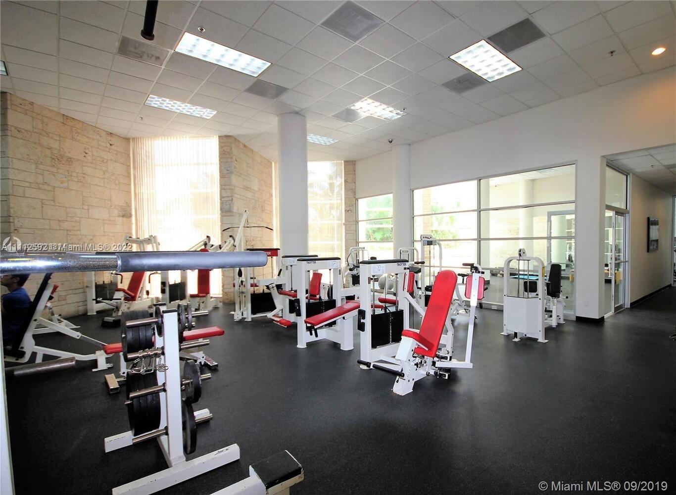 5161 Collins Avenue, Unit 210 Miami Beach, FL 33140 - Photo 19 of 23