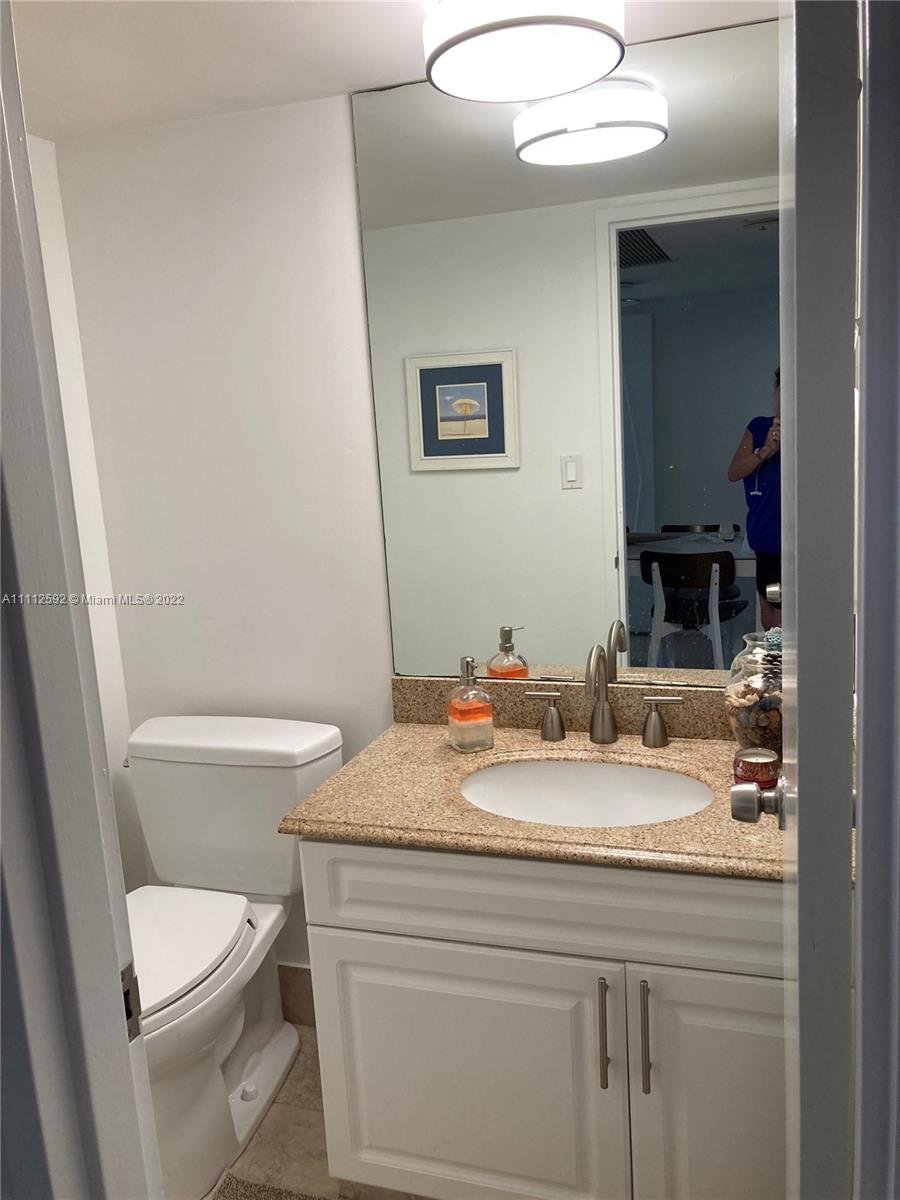 5161 Collins Avenue, Unit 210 Miami Beach, FL 33140 - Photo 10 of 23 1/2 Bathroom