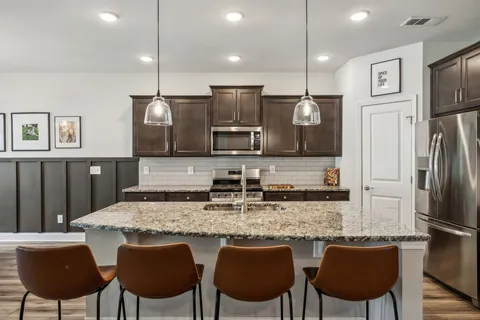 $669,900 | 321 Union Dr Mount, Mount Juliet, TN 37122