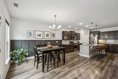 $669,900 | 321 Union Dr Mount, Mount Juliet, TN 37122