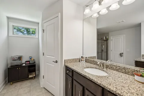 $669,900 | 321 Union Dr Mount, Mount Juliet, TN 37122