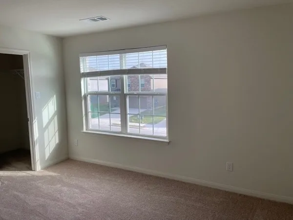 $1,995 | 18741 Speculator Lane, Elgin, TX 78621