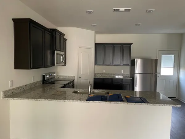 $1,995 | 18741 Speculator Lane, Elgin, TX 78621