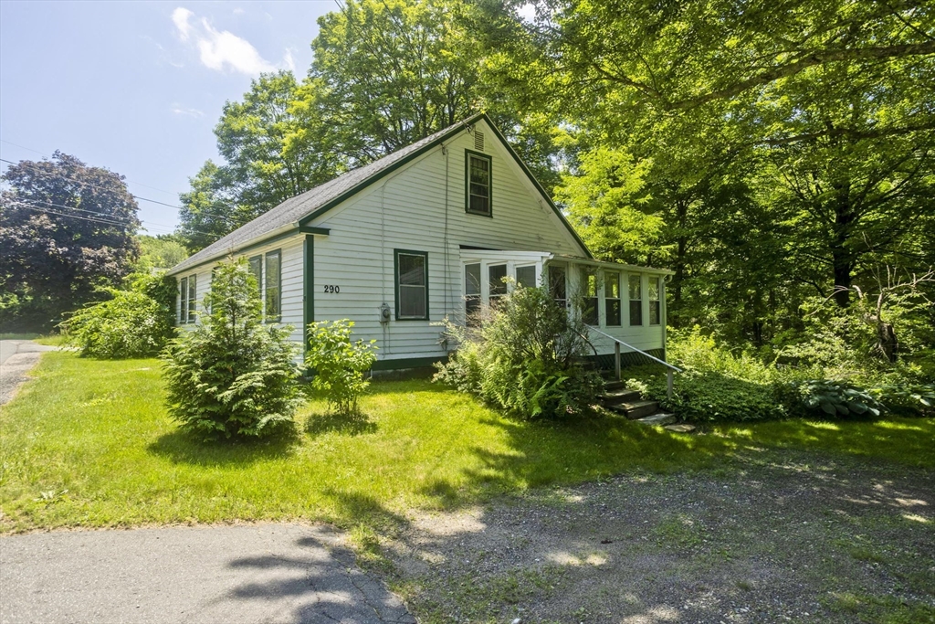 290 Mill Valley Road Belchertown, MA 01007 - Photo 3 of 37 Gallery Image 3