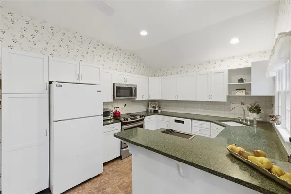 $1,450,000 | 75 High Rock Street, Needham, MA 02492