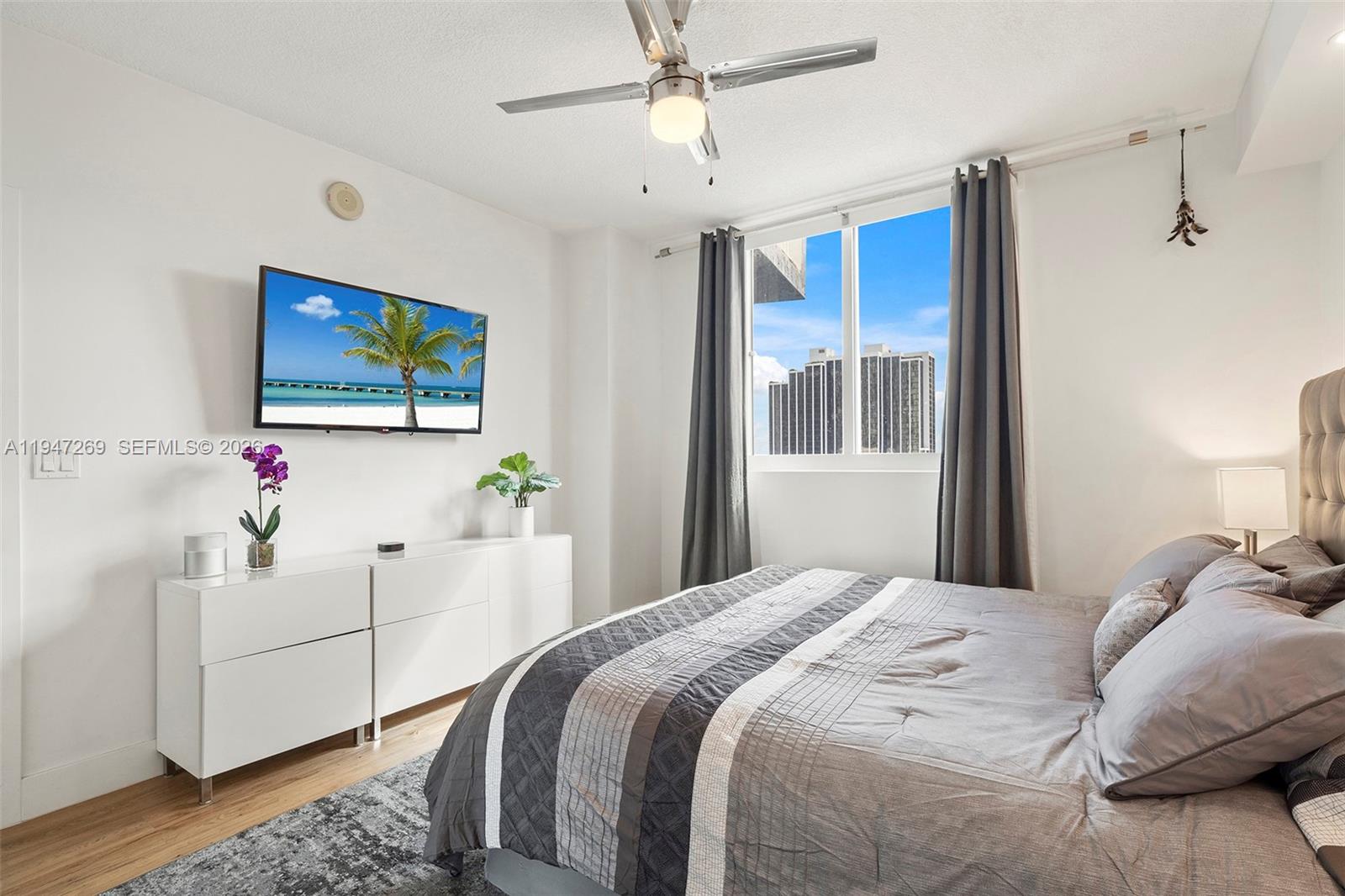 275 Northeast 18th Street, Unit 1207 Miami, FL 33132 - Photo 15 of 42